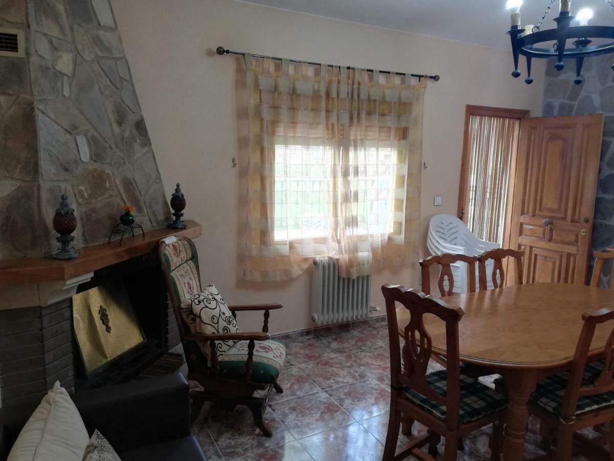 فيلا Casa Alicia أرويو فريو المظهر الخارجي الصورة